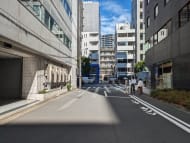 v20251027150705/fresh/building/J00100377722_14