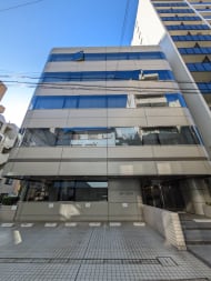 v20251027150705/fresh/building/J00100381043_15
