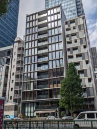v20251031151009/fresh/building/J00100512758_9