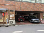 v20251101100342/fresh/building/J00100374222_17