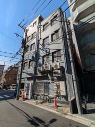 v20251105150753/fresh/building/J00100366567_7