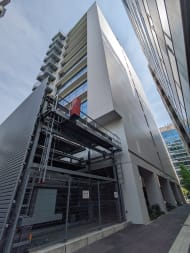 v20251106150802/fresh/building/J00100479972_16
