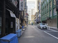 v20251114150803/fresh/building/J00100374243_10