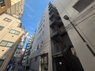 v20251114150803/fresh/building/J00100415851_16