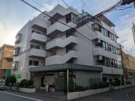 v20251118150804/fresh/building/J00100396588_6
