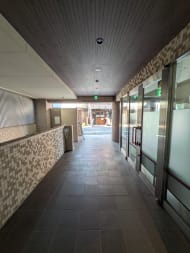 v20251120150807/fresh/building/J00100418698_14