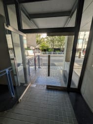v20251120150807/fresh/building/J00100420406_13