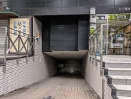 v20251123150654/fresh/building/J00100381351_64