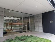 v20251123150654/fresh/building/J00100402930_12