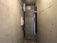 v20251123150654/fresh/building/J00100410740_65