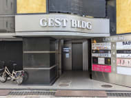 v20251123150654/fresh/building/J00100414852_3