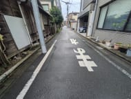 v20251123150654/fresh/building/J00100468968_2
