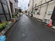 v20251123150654/fresh/building/J00100496585_9