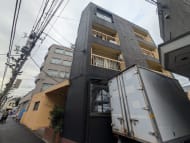 v20251123150654/fresh/building/J00100510223_1