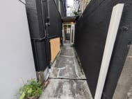 v20251123150654/fresh/building/J00100510223_11