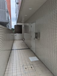 v20251125150804/fresh/building/J00100366349_10