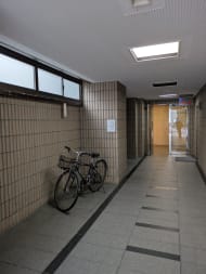 v20251125150804/fresh/building/J00100382481_12