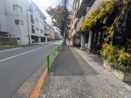 v20251125150804/fresh/building/J00100415166_15