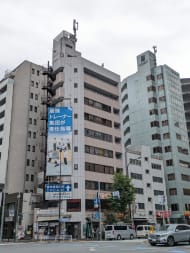 v20251125150804/fresh/building/J00100611780_1