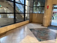 v20251203150906/fresh/building/J00100612456_15