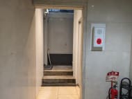 v20251204150956/fresh/building/J00100383749_65