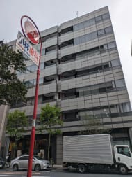 v20251204150956/fresh/building/J00100383749_8