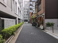 v20251204150956/fresh/building/J00100386213_2