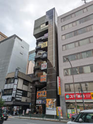 v20251204150956/fresh/building/J00100389984_1