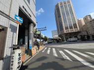 v20251204150956/fresh/building/J00100631752_2