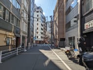 v20251211150803/fresh/building/J00100384804_10