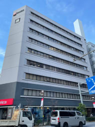 v20251211150803/fresh/building/J00100389772_7