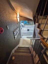 v20251211150803/fresh/building/J00100405665_12