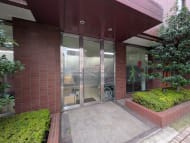 v20251212150907/fresh/building/J00100372827_12