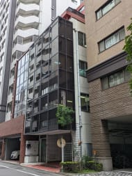 v20251212150907/fresh/building/J00100381300_9