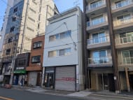 v20251218150754/fresh/building/J00100634981_1