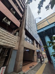 v20251219150804/fresh/building/J00100389773_9