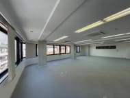 v20251219150804/fresh/building/J00100464931_9