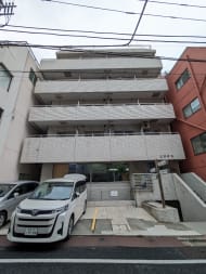 v20251221150706/fresh/building/J00100359917_9