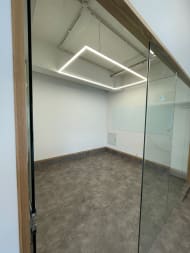 v20251221150706/fresh/building/J00100379150_12