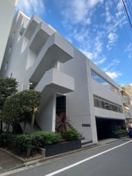 v20251221150706/fresh/building/J00100386738_6