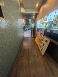 v20251221150706/fresh/building/J00100388647_9