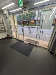 v20251221150706/fresh/building/J00100389795_12