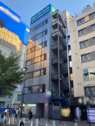 v20251221150706/fresh/building/J00100390728_5