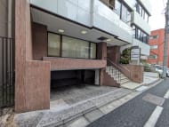 v20251221150706/fresh/building/J00100406893_11