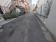 v20251224150804/fresh/building/J00100408310_12