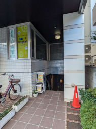 v20251224150804/fresh/building/J00100608292_8