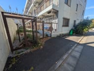 v20251228150654/fresh/building/J00100394804_9