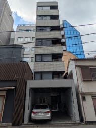 v20260201150652/fresh/building/J00100385975_1