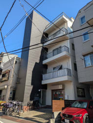 v20260207150833/fresh/building/J00100394151_9