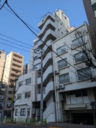 v20260209151136/fresh/building/J00100384470_10